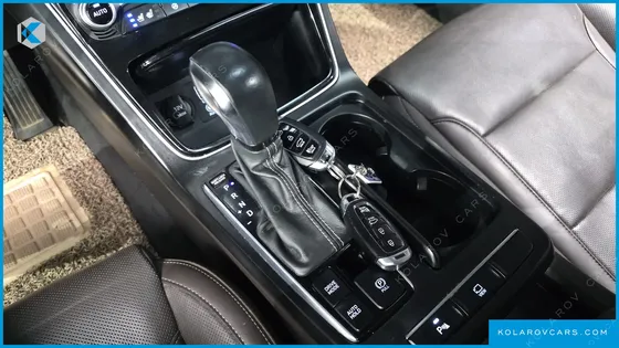 HYUNDAI GRANDEUR PREMIUM