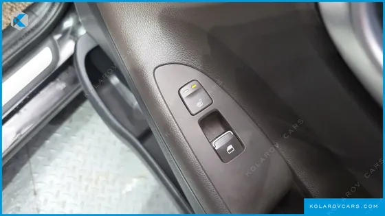 HYUNDAI GRANDEUR PREMIUM