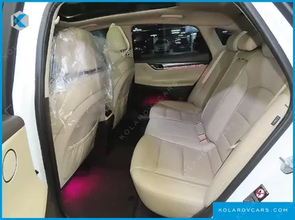 HYUNDAI GRANDEUR PREMIUM