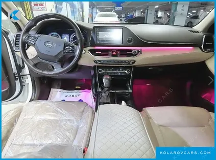HYUNDAI GRANDEUR PREMIUM