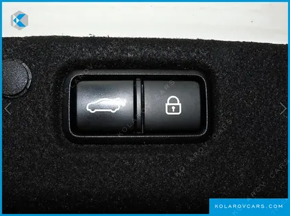 HYUNDAI GRANDEUR PREMIUM