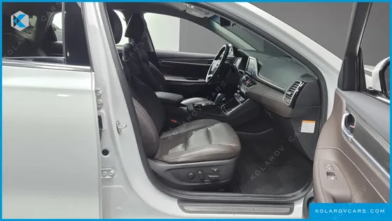 HYUNDAI GRANDEUR EXCLUSIVE