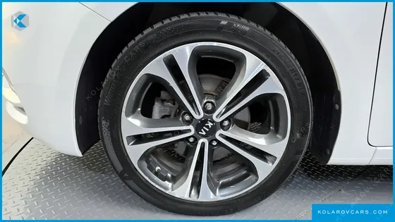 KIA K3 TRENDY