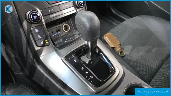 HYUNDAI GENESIS 200 TURBO D