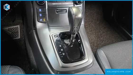 HYUNDAI GENESIS 200 TURBO D