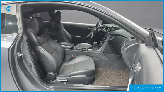 HYUNDAI GENESIS 200 TURBO D