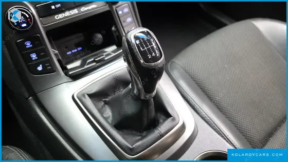 HYUNDAI GENESIS 200 TURBO D