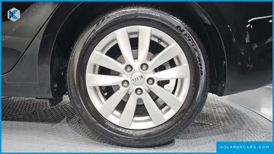 KIA K3 TRENDY