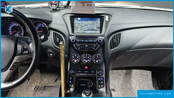 HYUNDAI GENESIS 200 TURBO D