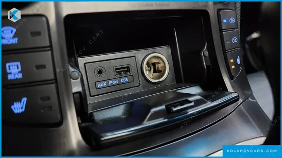 HYUNDAI GENESIS 200 TURBO S
