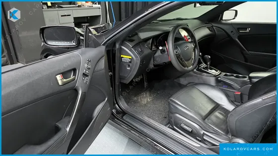 HYUNDAI GENESIS 200 TURBO S