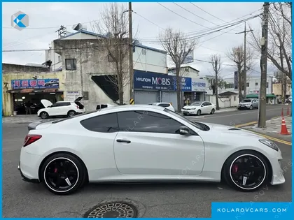 HYUNDAI GENESIS 200 TURBO S