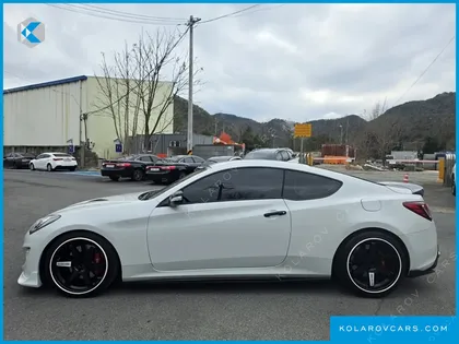 HYUNDAI GENESIS 200 TURBO S