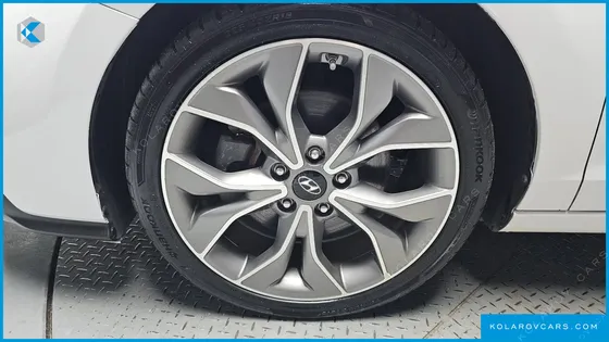 HYUNDAI I30 1.6 TURBO