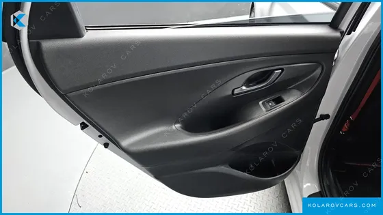 HYUNDAI I30 1.6 TURBO