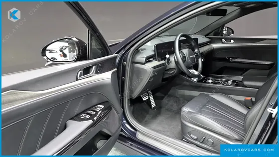 KIA K5 SIGNATURE