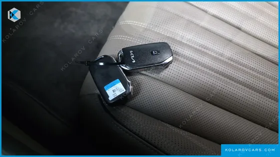KIA K8 2.5 GASOLINE 2WD