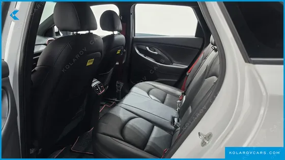 HYUNDAI I30 1.6 TURBO