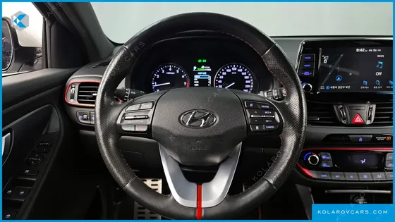 HYUNDAI I30 1.6 TURBO