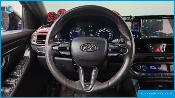 HYUNDAI I30 1.6 TURBO