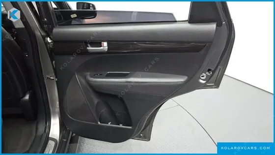 KIA SORENTO DIESEL 2.0 2WD TLX