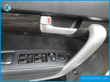 KIA SORENTO DIESEL 2.2 2WD TLX