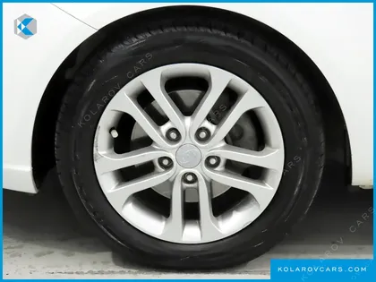 KIA FORTE 1.6 GDI LUXURY