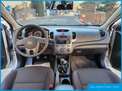 KIA FORTE 1.6 GDI DELUXE