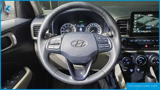HYUNDAI VENUE 1.6 FLUX