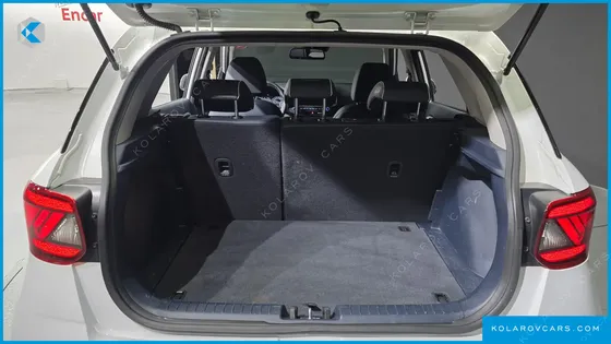HYUNDAI VENUE 1.6 FLUX