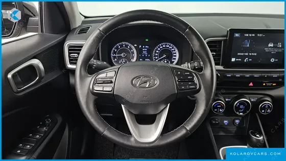 HYUNDAI VENUE 1.6 MODERN