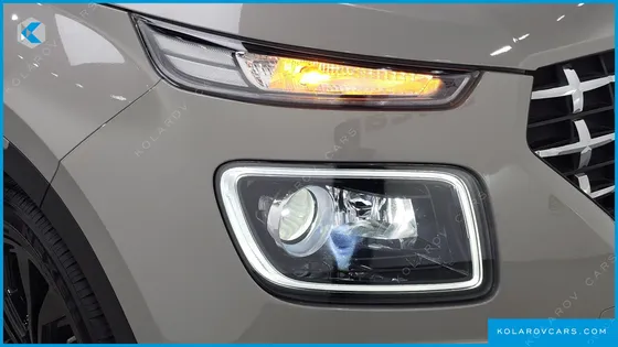 HYUNDAI VENUE 1.6 MODERN