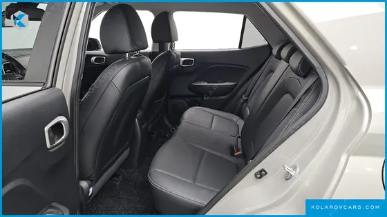 HYUNDAI VENUE 1.6 MODERN