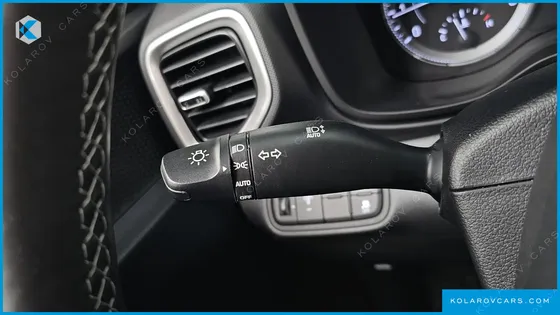 HYUNDAI VENUE 1.6 MODERN