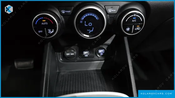 HYUNDAI VENUE 1.6 MODERN