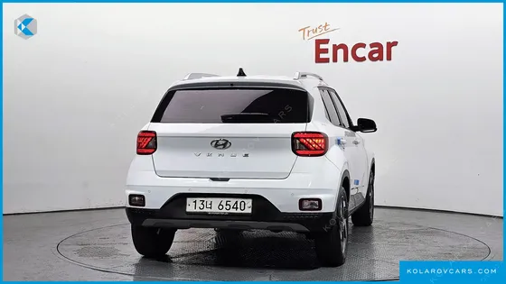 HYUNDAI VENUE 1.6 MODERN