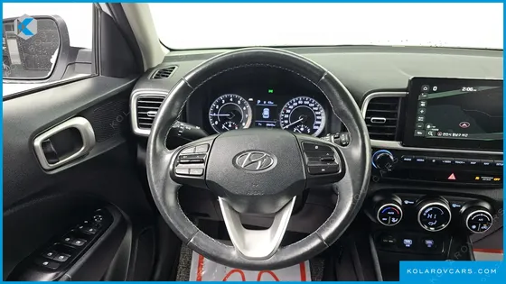 HYUNDAI VENUE 1.6 MODERN