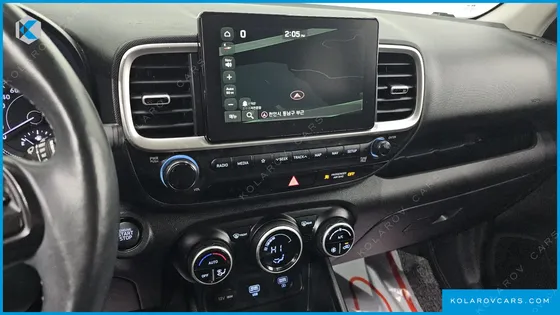 HYUNDAI VENUE 1.6 MODERN