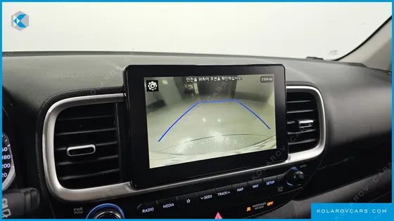 HYUNDAI VENUE 1.6 MODERN
