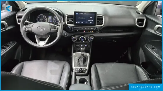 HYUNDAI VENUE 1.6 MODERN