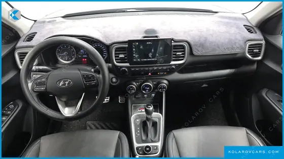HYUNDAI VENUE 1.6 MODERN