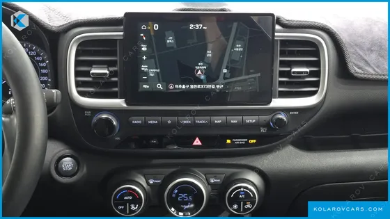 HYUNDAI VENUE 1.6 MODERN