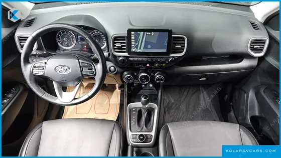 HYUNDAI VENUE 1.6 MODERN