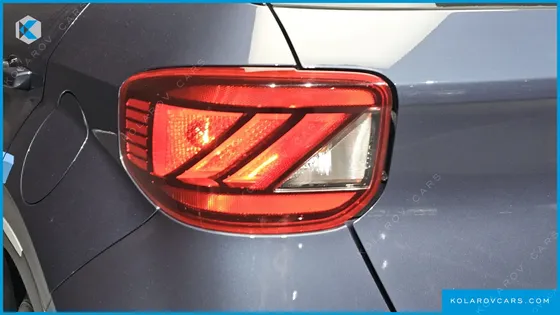 HYUNDAI VENUE 1.6 MODERN
