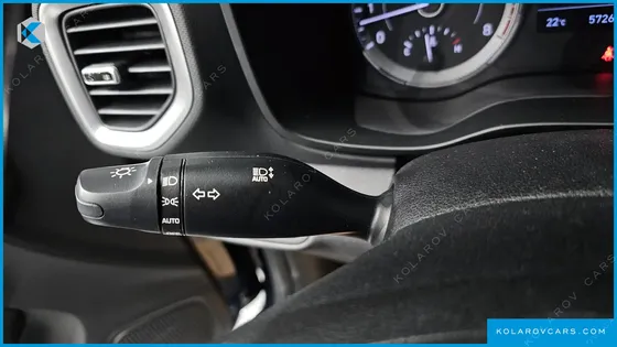 HYUNDAI VENUE 1.6 MODERN