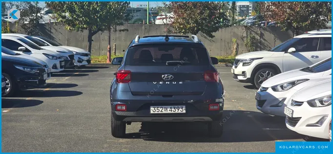 HYUNDAI VENUE 1.6 MODERN