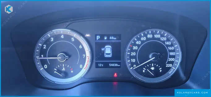 HYUNDAI VENUE 1.6 MODERN