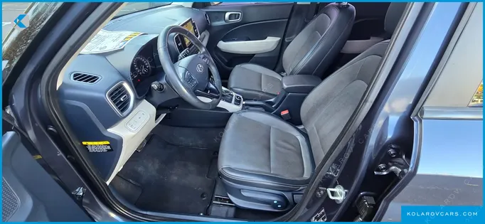 HYUNDAI VENUE 1.6 MODERN