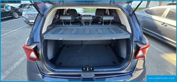 HYUNDAI VENUE 1.6 MODERN