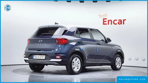 HYUNDAI VENUE 1.6 MODERN